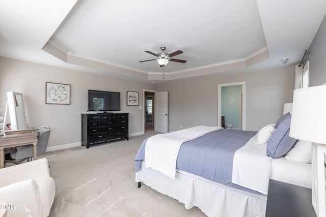 2924 Plantation Glen Drive, Zebulon, NC 27597
