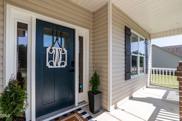 2924 Plantation Glen Drive, Zebulon, NC 27597