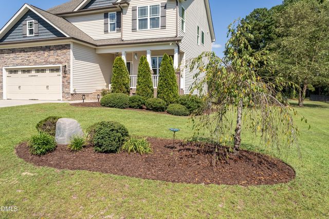 2924 Plantation Glen Drive, Zebulon, NC 27597
