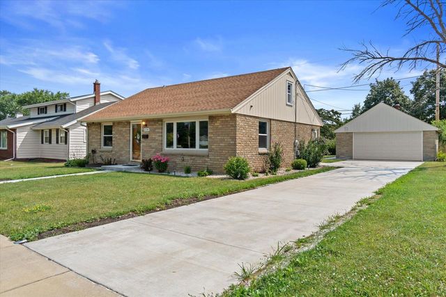 6500 N 91st STREET, Milwaukee, WI 53224