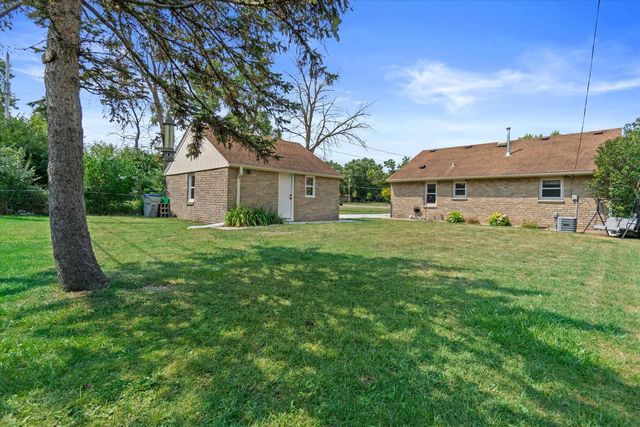 6500 N 91st STREET, Milwaukee, WI 53224