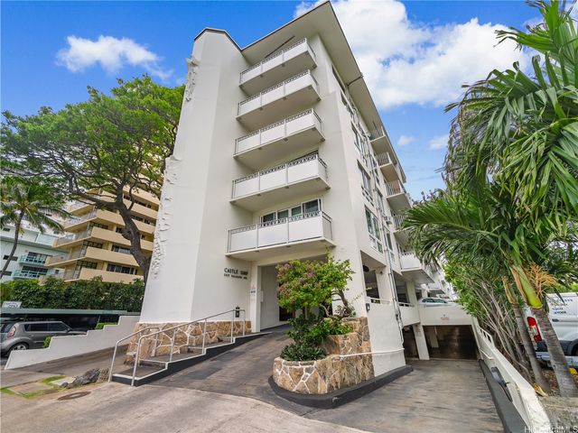 2937 Kalakaua Avenue 49, Honolulu, HI 96815