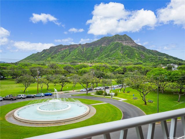 2937 Kalakaua Avenue 49, Honolulu, HI 96815