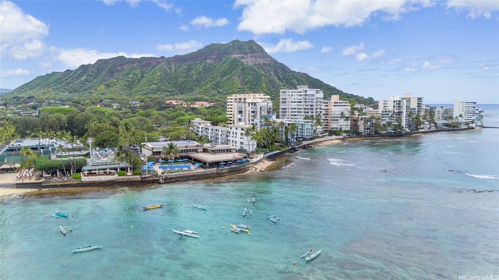 2937 Kalakaua Avenue 49, Honolulu, HI 96815