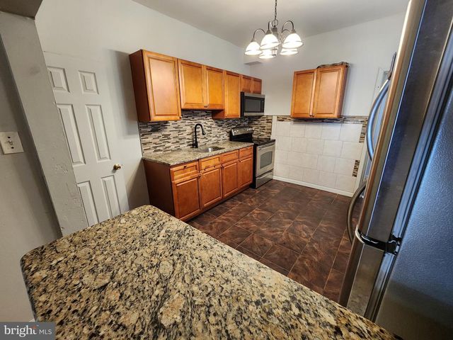 217 W DUVAL ST, Philadelphia, PA 19144