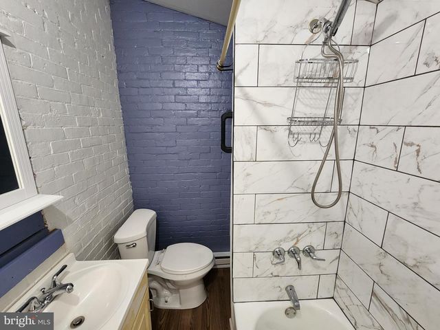 217 W DUVAL ST, Philadelphia, PA 19144