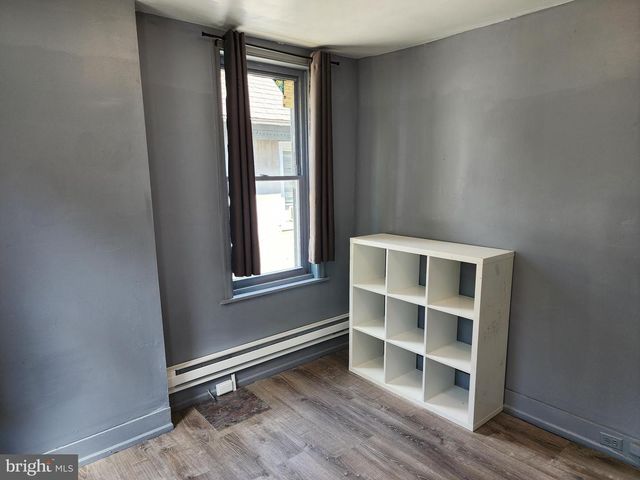 217 W DUVAL ST, Philadelphia, PA 19144