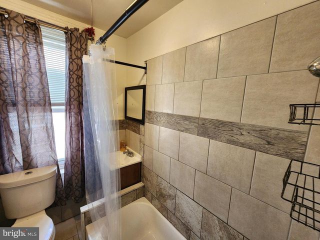217 W DUVAL ST, Philadelphia, PA 19144