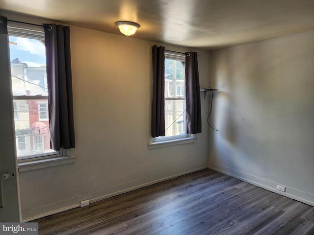217 W DUVAL ST, Philadelphia, PA 19144