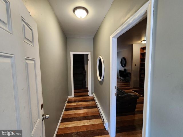 217 W DUVAL ST, Philadelphia, PA 19144