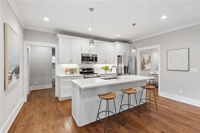 859 East Avenue, Scottdale, GA 30079