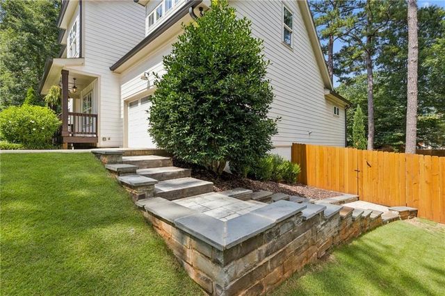 859 East Avenue, Scottdale, GA 30079
