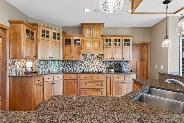 17796 76th Avenue N, Maple Grove, MN 55311