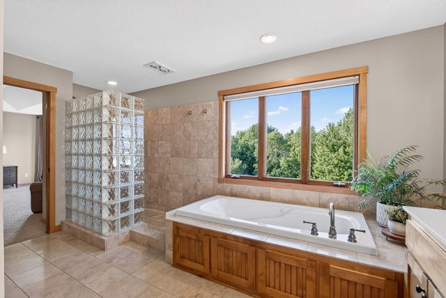 17796 76th Avenue N, Maple Grove, MN 55311