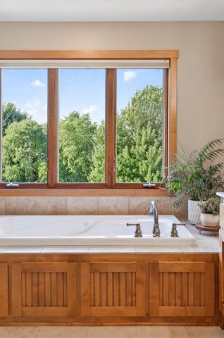 17796 76th Avenue N, Maple Grove, MN 55311