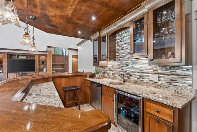 17796 76th Avenue N, Maple Grove, MN 55311