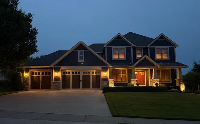 17796 76th Avenue N, Maple Grove, MN 55311