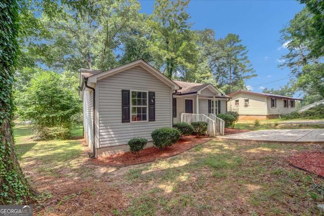 51 Johnson Avenue, Newnan, GA 30263