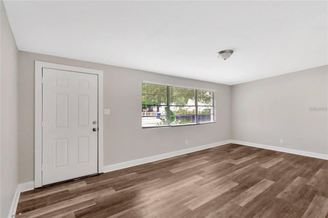 4105 W MANGO AVENUE, Tampa, FL 33616