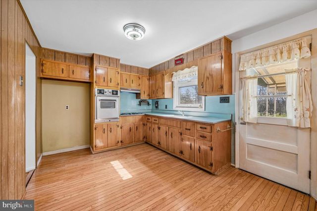 425 PASTELL LN, Conshohocken, PA 19428