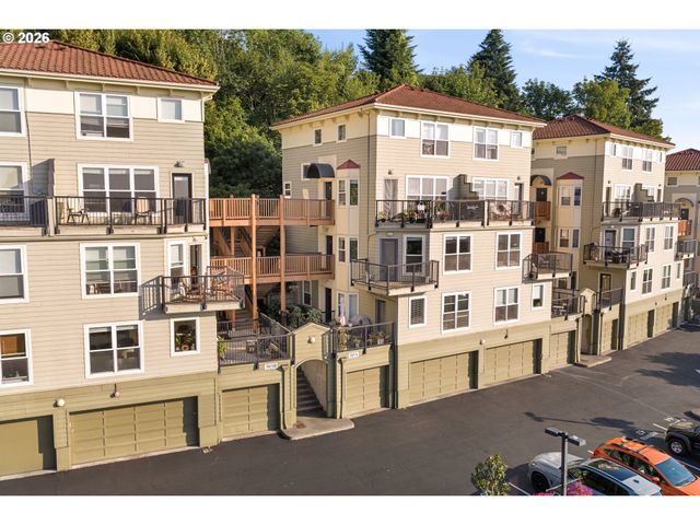 315 Nw UPTOWN Ter 2A, Portland, OR 97210