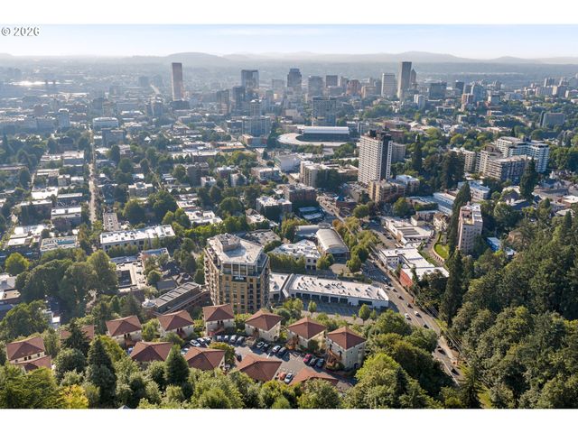 315 Nw UPTOWN Ter 2A, Portland, OR 97210