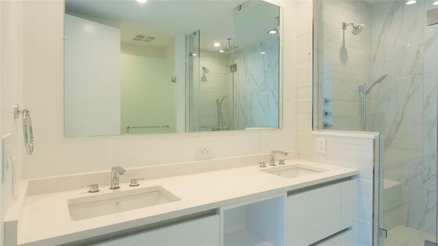 400 CENTRAL AVENUE 1003, St Petersburg, FL 33701