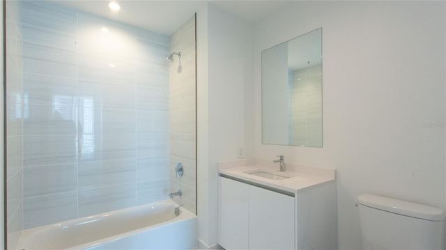 400 CENTRAL AVENUE 1003, St Petersburg, FL 33701