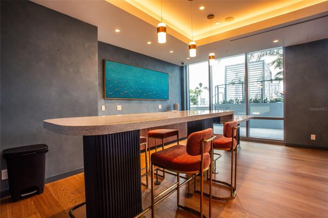 400 CENTRAL AVENUE 1003, St Petersburg, FL 33701