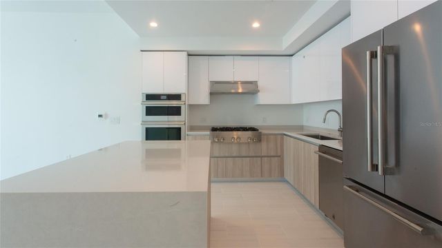 400 CENTRAL AVENUE 1003, St Petersburg, FL 33701