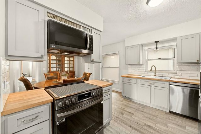 1017 CAROLINA AVENUE, Mulberry, FL 33860