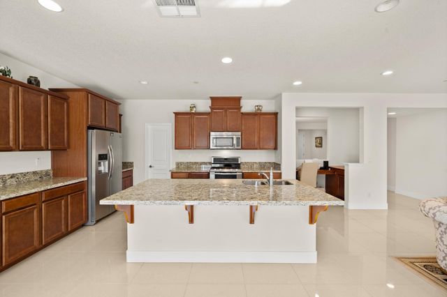 100 Monaco Ct, Lincoln, CA 95648