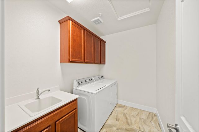 100 Monaco Ct, Lincoln, CA 95648