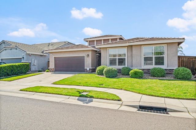 100 Monaco Ct, Lincoln, CA 95648