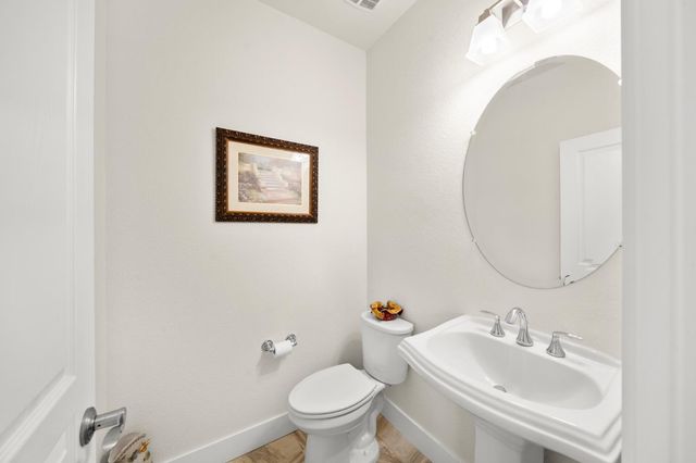 100 Monaco Ct, Lincoln, CA 95648