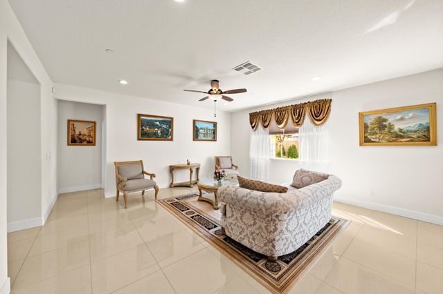 100 Monaco Ct, Lincoln, CA 95648