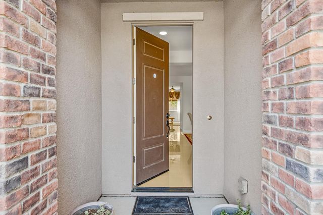 100 Monaco Ct, Lincoln, CA 95648