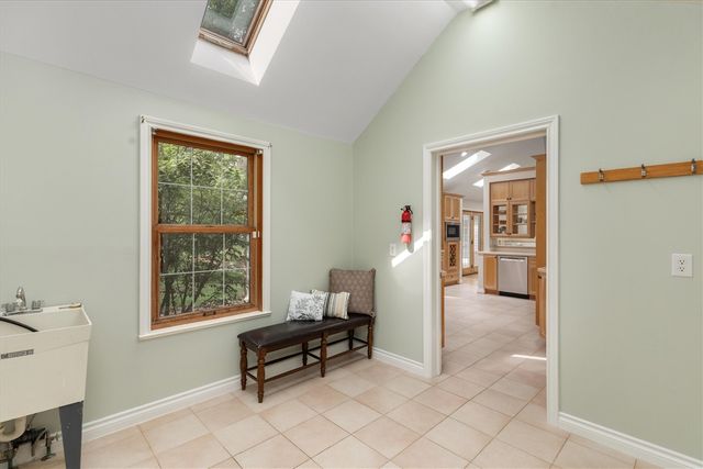 525 Judd Road, Saline, MI 48176