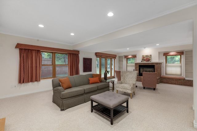 525 Judd Road, Saline, MI 48176