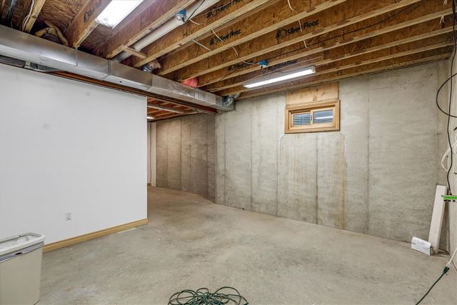 525 Judd Road, Saline, MI 48176