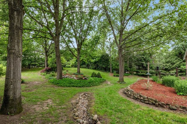 525 Judd Road, Saline, MI 48176