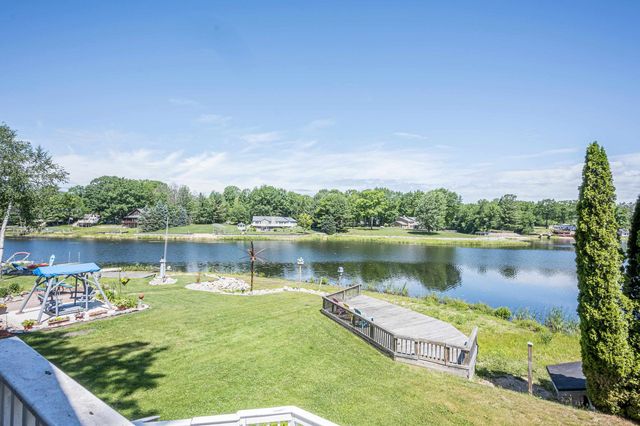 1379 Sioux Street, Gladwin, MI 48624