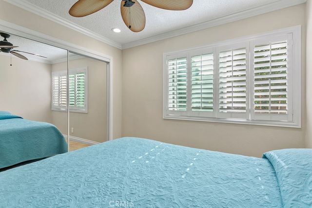 8877 Lauderdale Court 212B, Huntington Beach, CA 92646