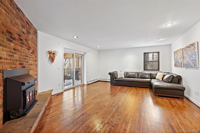 37 Fox Den Road, Mount Kisco, NY 10549