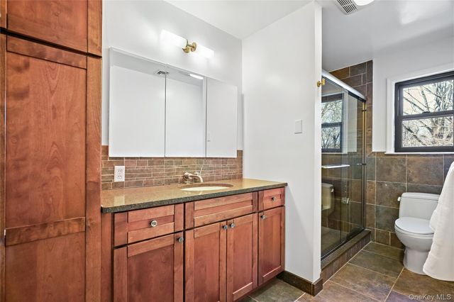 37 Fox Den Road, Mount Kisco, NY 10549