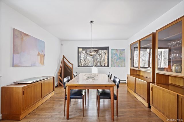 37 Fox Den Road, Mount Kisco, NY 10549