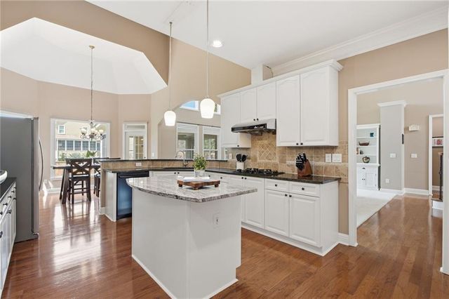6915 Lancaster Circle, Cumming, GA 30040