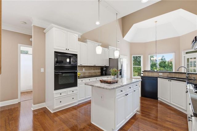 6915 Lancaster Circle, Cumming, GA 30040
