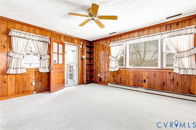 14 Medlock Rd, Sandston, VA 23150