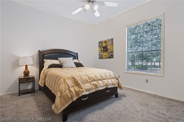 1434 Holly Avenue, Van Buren, AR 72956